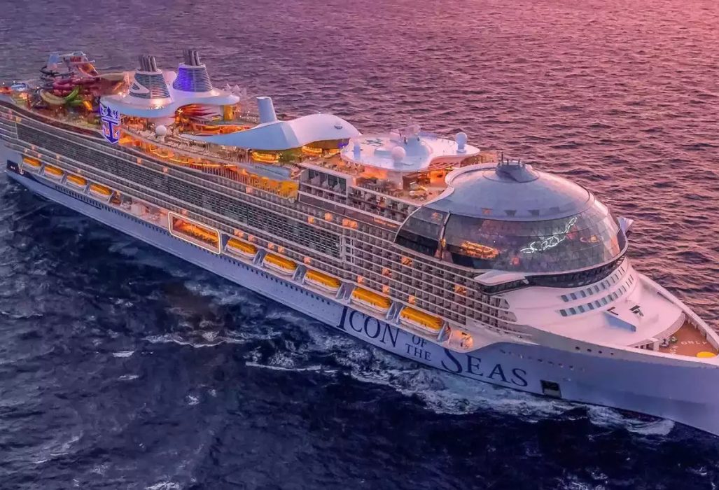 is-anand-mahindra-planning-to-launch-a-luxury-cruise-ship-tycoon-drops-pic-of-worlds-largest-cruise-vessel-triggering-speculations